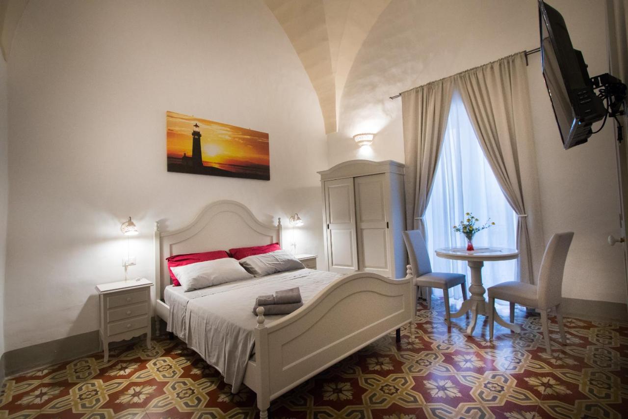 Le Finestre Su Porta Carrese - Luxury Rooms Matino Zewnętrze zdjęcie